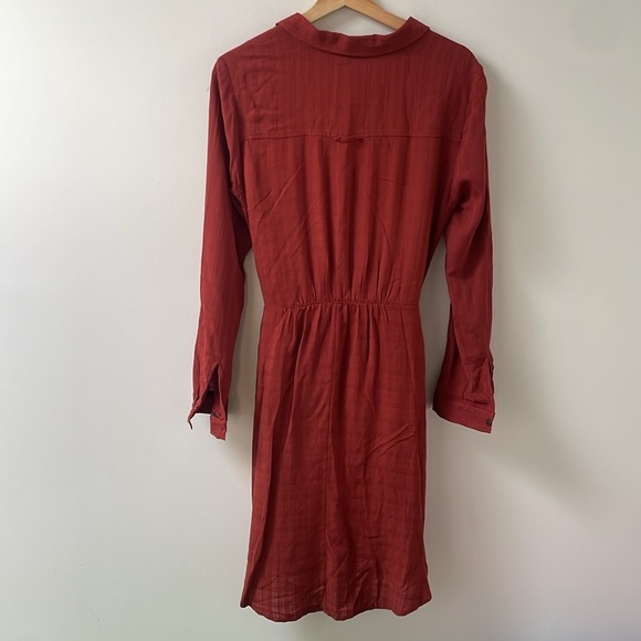 Maeve Anthropologie Bloomsbury Shirt Dress 8 Red Brown Rust Rayon Wrap Tie - Picture 6 of 13